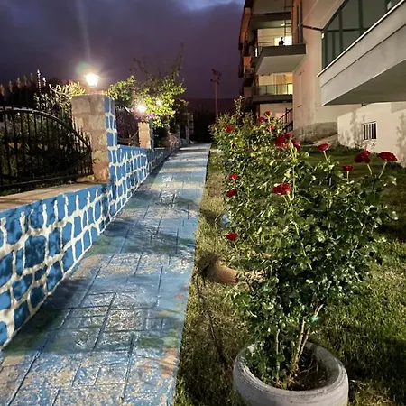 Mina Suit Apart فندق دمرة